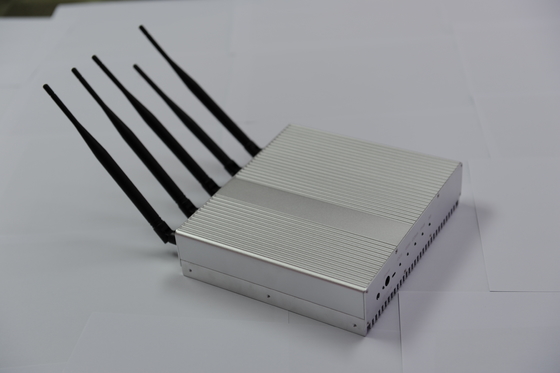 Sliver DCS / PCS Mobile Phone Signal Jammer 1805MHz - 1990MHz